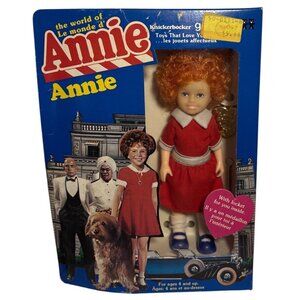 Knickerbocker Annie Doll In Original Box With Medallion Vintage 1982